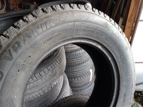 Zimní pneu  235/65R17 4x4 - 3