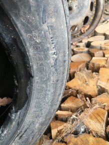 Pneu 215/55r16 - 3