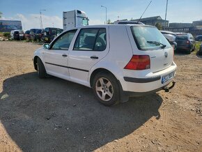 VW Golf 1.4i,55kw, nová STK. - 3