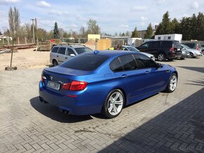 Originální kola 19 BMW M5 F10 a pneu 255/40/19 - 3