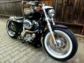 Harley Davidson Sportster Custom - 3