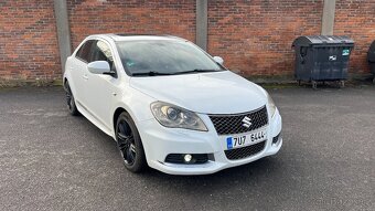 SUZUKI KIZASHI 2.4 Automat - 3