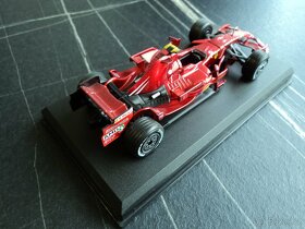 Ferrari F2008 Filipe Massa 2008 1:43 Altaya - 3