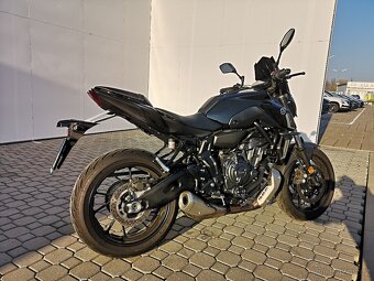 Yamaha MT07 provoz02/2024, nové v ČR, 1.majitel. 2.991 km - 3