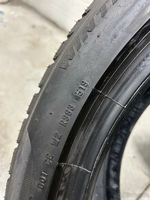 zimní pneu Pirelli Sottozero 3 - 3