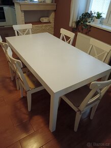 Jídelní stůl a židle Ikea - 3