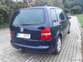 Volkswagen Touran 7 místný,2.0.16V - 3