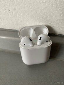 Apple airpods 2. generace - 3