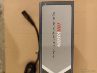 Hikvision POE Switch 16 kanálů - 3