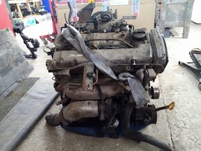 Motor 2,5crdi 103kW,typ D4CB po repasy - 3