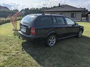 Škoda Octavia kombi 1,6 MPI - 3