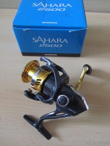 Naviják Shimano Sahara 2500 malej,ale šiknovnej...Nový - 3