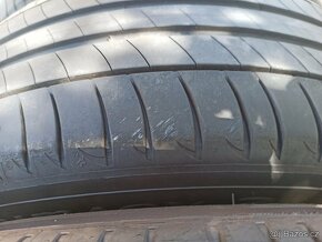 4x 225/55/18 Michelin - 3