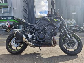 Kawasaki Z900 - 3