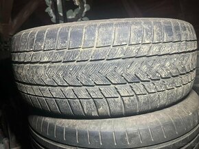 Prodám zimní pneu 205/50 R17 - 3