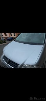 VW TOURAN 2.0 TDI 103 Kw BKD - 3