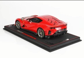 BBR 1:18 Ferrari 812 Competizione vč. vitríny - 3