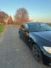 BMW e90 318d - 3