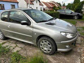 Peugeot 206 - 3