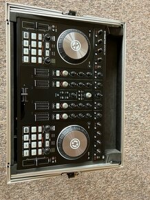 Native Instruments Traktor Kontrol S4 MK2+kufr - 3