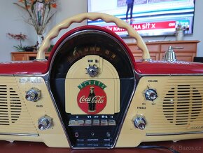 Krasny retro radiomagnetofon - 3