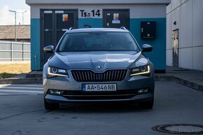 Škoda Superb Combi 2.0 TDI DSG - 3