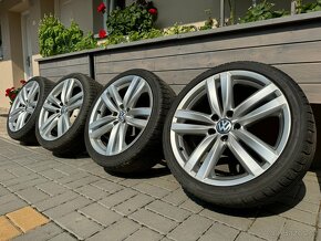 4x elektróny Volkswagen 5x112 R18 - 3