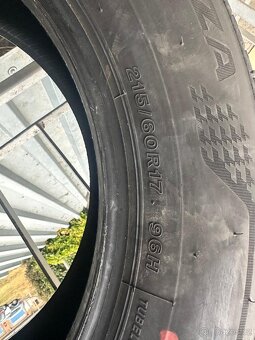 Letní pneu 215/60 R17 - 3