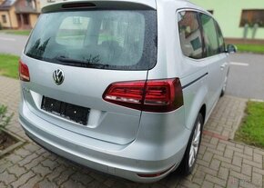 Volkswagen Sharan 2,0 TDI nafta manuál 110 kw - 3