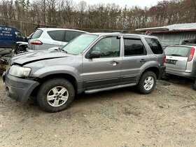 Ford Maverick 2.3i Veškeré náhradní díly - 3