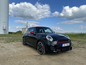 Mini Cooper JCW F56 2016 - 3