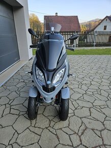 Piaggio MP3 300 - 3