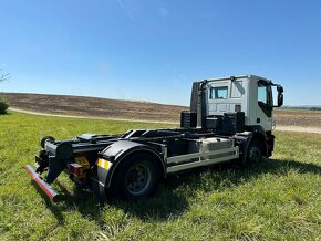 Iveco stralis nosič kontejneru - 3