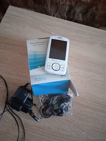 Sony Ericsson spiro - 3