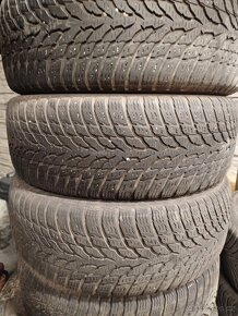 Nokian WR 205/60 r16 snowproof sada - 3