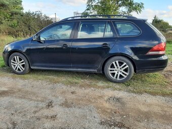 VW Golf VI Variant 1.6 TDI . Rok 2011  - 3