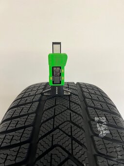 ❄️ Zimní pneumatiky 235/45/18, Pirelli, DOT3023 - 3