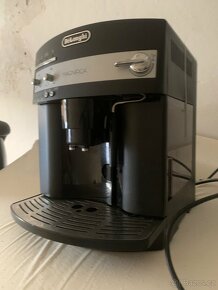 DeLonghi Magnifica - 3