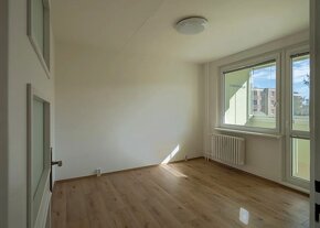 Pronájem bytu 3+1 70 m² - 3