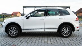 Volkswagen touareg 3.0 TDI V6 144911km najeto - 3