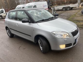 Skoda Fabia 2 - 3