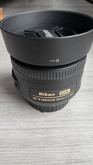 Nikon D3100 s prislusenstvim - 3