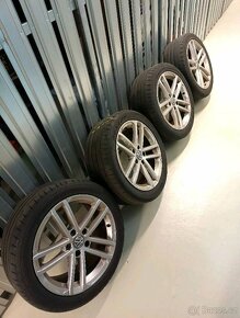 Alu kola vw 5x112 r17 7,5j et49 pneu 225/45/17 - 3