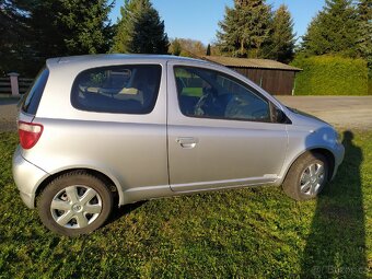 Toyota Yaris 1.0 VVTi, r.v. 2000 - 3