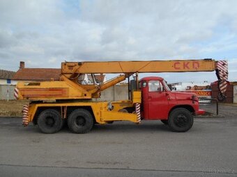 Autojeřáb TATRA 148 - 3