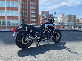 motocykl YAMAHA V-MAX 1200 V-BOOST V4 • FINAL EDITION - 3