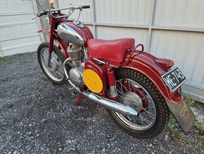 Jawa 250/553 Libenak - 3