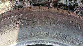 Pneu 185/65 R15 - 3