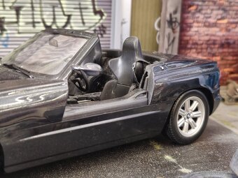 BMW Z1 1:18 minichamps - 3