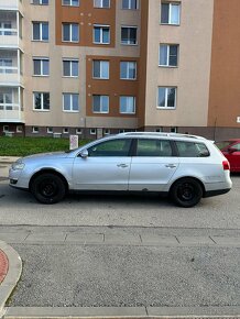 Volkswagen Passat B6 2.0TDI 103kW Manual - 3